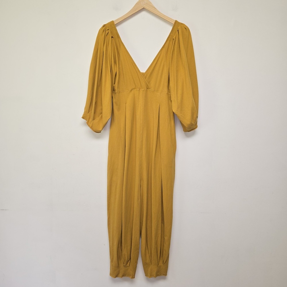 Free People Intimately Lotta Love Jumpsuit Romper Size XL Pockets Gold NWT - Picture 3 of 14